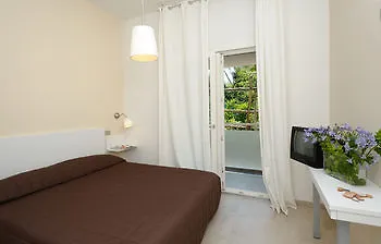 La Dolce Vita Residence Maiori 4*,