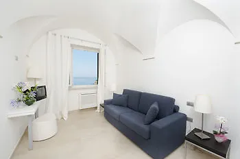 La Dolce Vita Residence Maiori 4*,